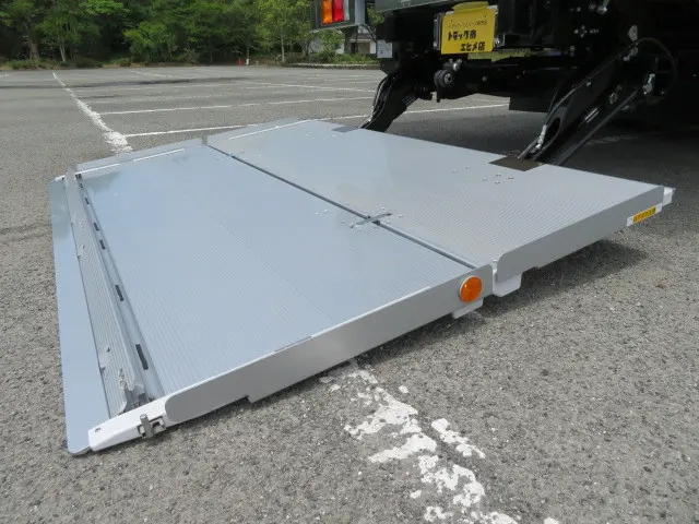 三菱 ファイター 2KG-FK65F(2WD)の写真39
