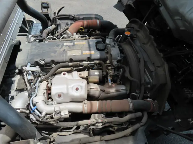 いすゞ エルフ 2RG-NPR88AN(2WD)の写真38