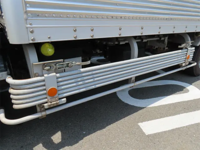 いすゞ エルフ 2RG-NPR88AN(2WD)の写真48