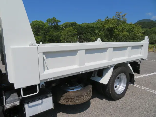 いすゞ エルフ TPG-NKR85AN(2WD)の写真31
