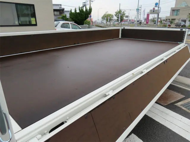 日野 デュトロ 2WG-XZU713M(2WD)の写真31