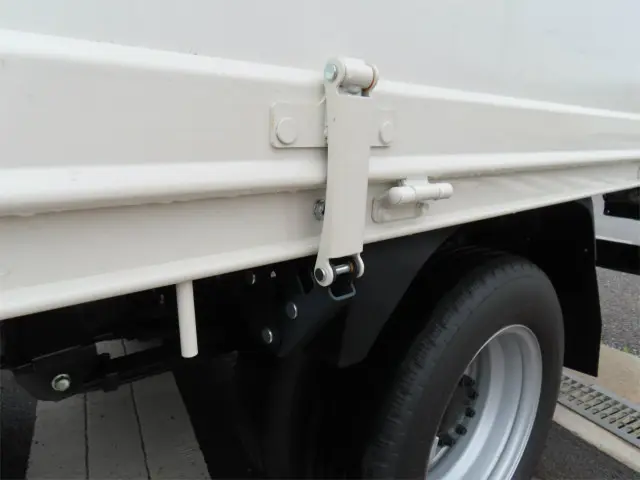 日野 デュトロ 2WG-XZU713M(2WD)の写真37