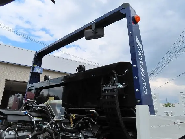 三菱 キャンター 2RG-FEB80(2WD)の写真32