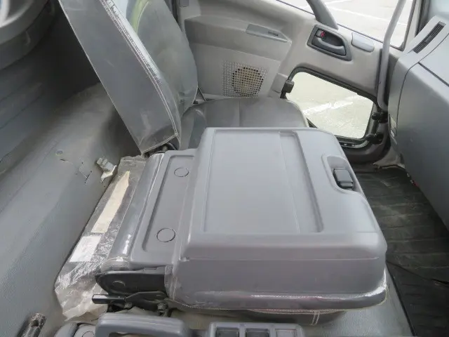 いすゞ フォワード TKG-FRR90S1(2WD)の写真11