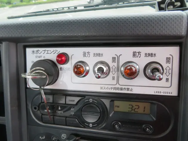 いすゞ フォワード TKG-FRR90S1(2WD)の写真18
