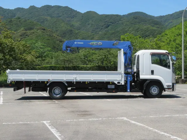 いすゞ フォワード TKG-FRR90S2(2WD)の写真5