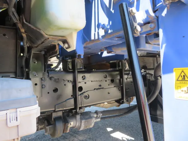 いすゞ フォワード TKG-FRR90S2(2WD)の写真43