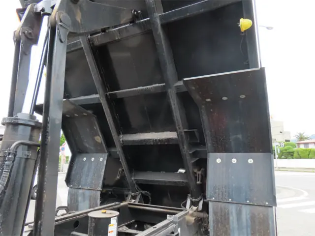 三菱 ファイター 2KG-FK62FZ(2WD)の写真48