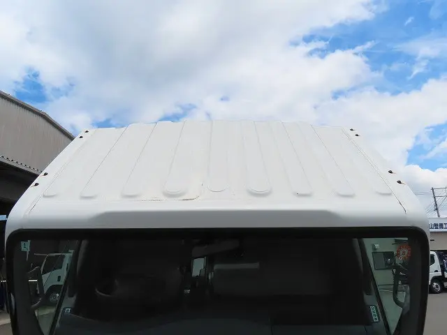 いすゞ エルフ TRG-NPR85AN(2WD)の写真6