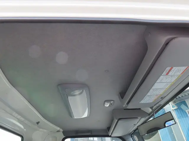 いすゞ エルフ TRG-NPR85AN(2WD)の写真19