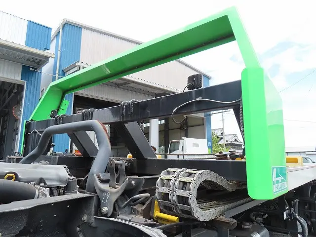 いすゞ エルフ TRG-NPR85AN(2WD)の写真25