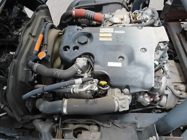 いすゞ エルフ TRG-NPR85AN(2WD)の写真33