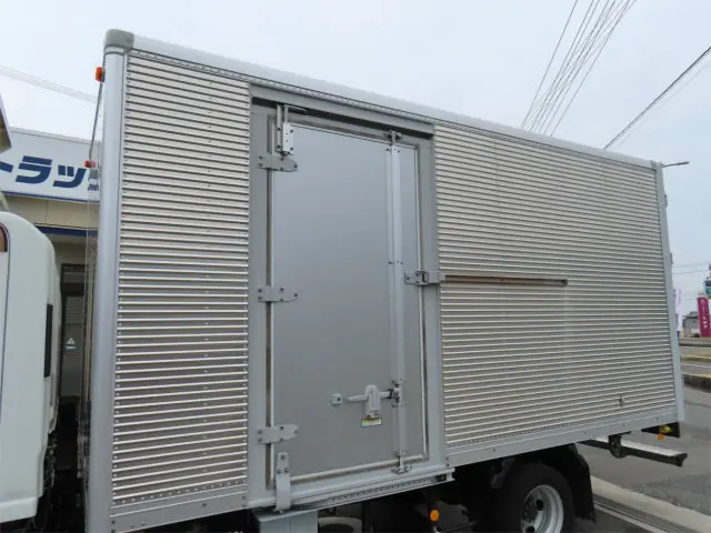いすゞ エルフ TRG-NLR85AN(2WD)の写真29