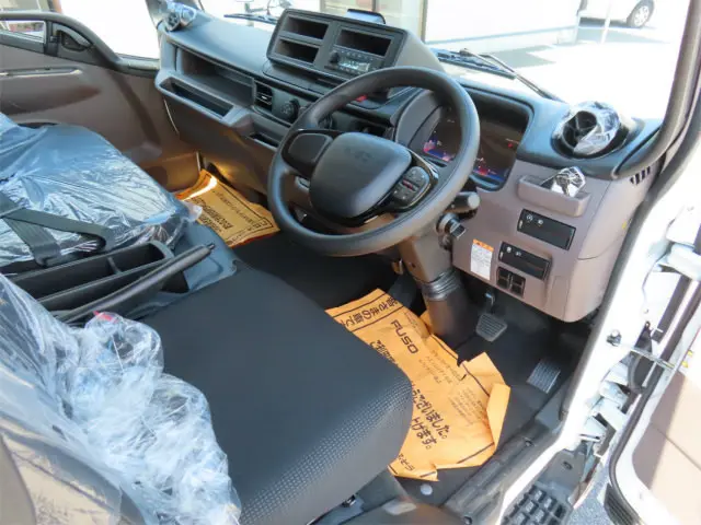 三菱 キャンター 2RG-FEB50(2WD)の写真10