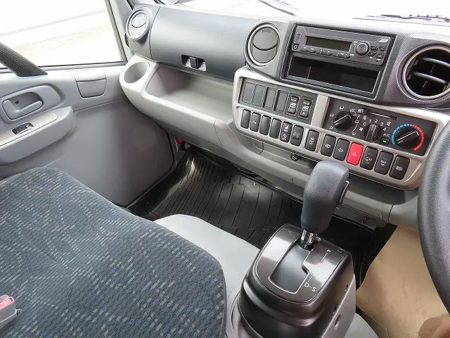 トヨタ ダイナ 2WG-GDY232(2WD)の写真16