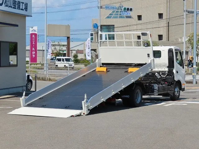 日野 デュトロ 2KG-XZU722M(2WD)の写真9