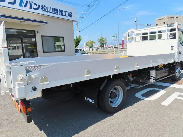 日野 デュトロ 2KG-XZU722M(2WD)の写真34