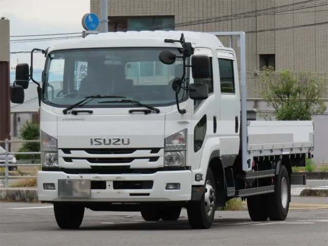 いすゞ フォワード SKG-FSR90S2(2WD)の写真2