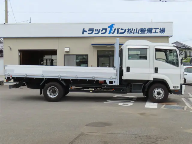 いすゞ フォワード SKG-FSR90S2(2WD)の写真5
