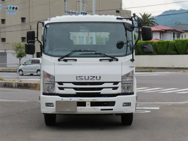 いすゞ フォワード SKG-FSR90S2(2WD)の写真6