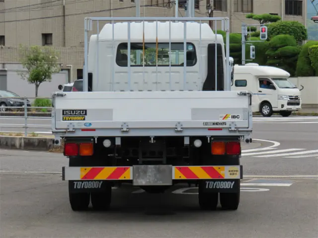 いすゞ フォワード SKG-FSR90S2(2WD)の写真8