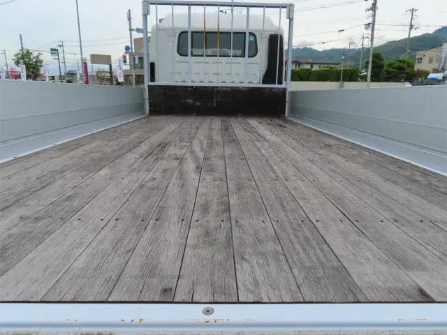 いすゞ フォワード SKG-FSR90S2(2WD)の写真29