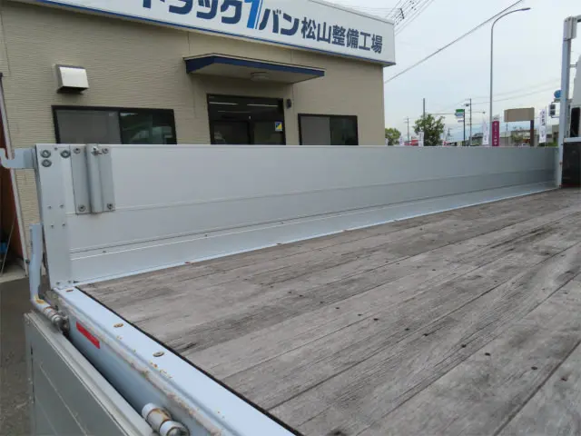 いすゞ フォワード SKG-FSR90S2(2WD)の写真31