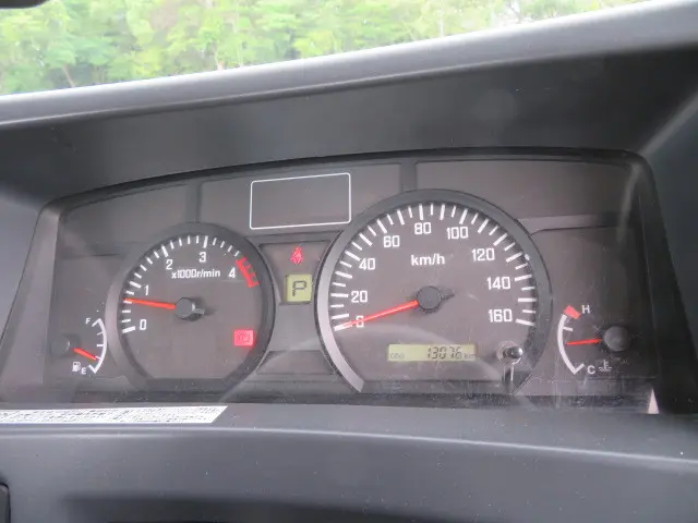 いすゞ エルフ TPG-NNR85AR(2WD)の写真14