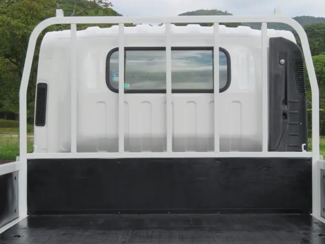 いすゞ エルフ TPG-NNR85AR(2WD)の写真24