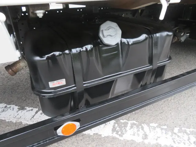 いすゞ エルフ TPG-NNR85AR(2WD)の写真49