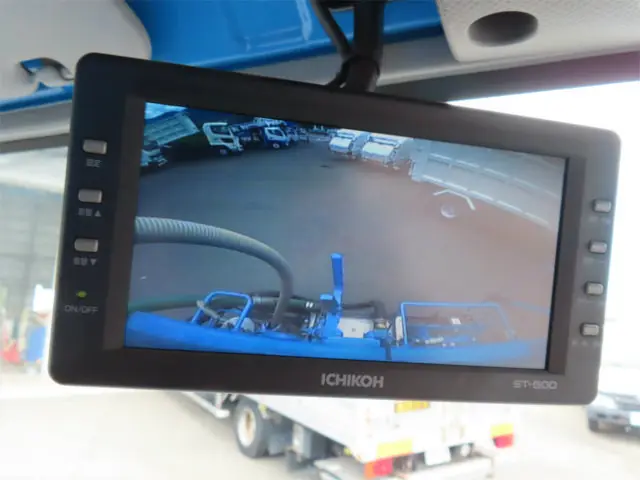 いすゞ エルフ 2RG-NMR88N(2WD)の写真19