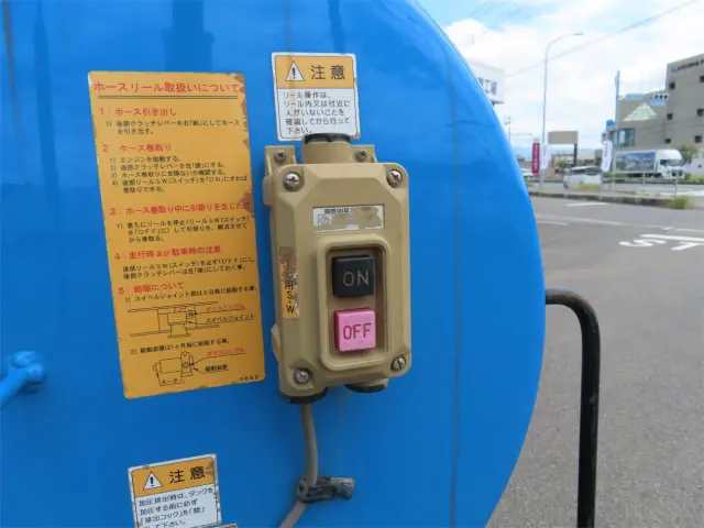 いすゞ エルフ 2RG-NMR88N(2WD)の写真32