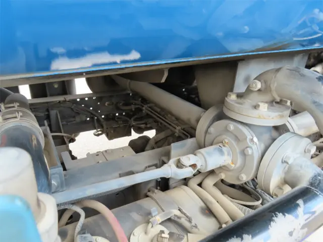 いすゞ エルフ 2RG-NMR88N(2WD)の写真43