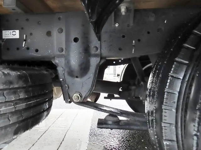 いすゞ エルフ TRG-NJR85A(2WD)の写真46