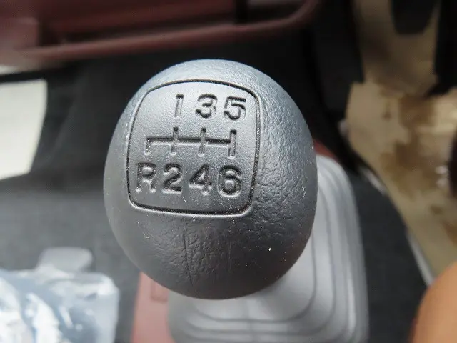 日野 レンジャー 2KG-GC2ABA(2WD)の写真21