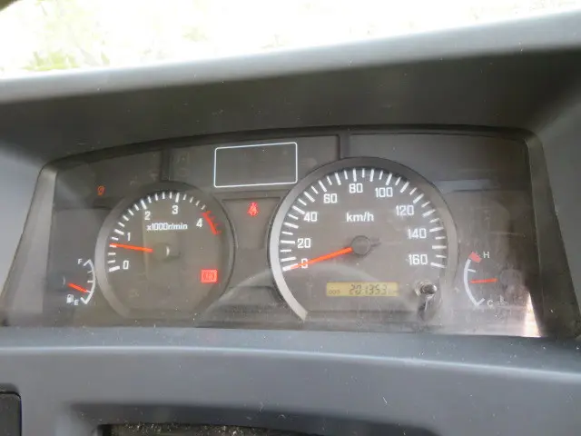 いすゞ エルフ TRG-NPR85AN(2WD)の写真13
