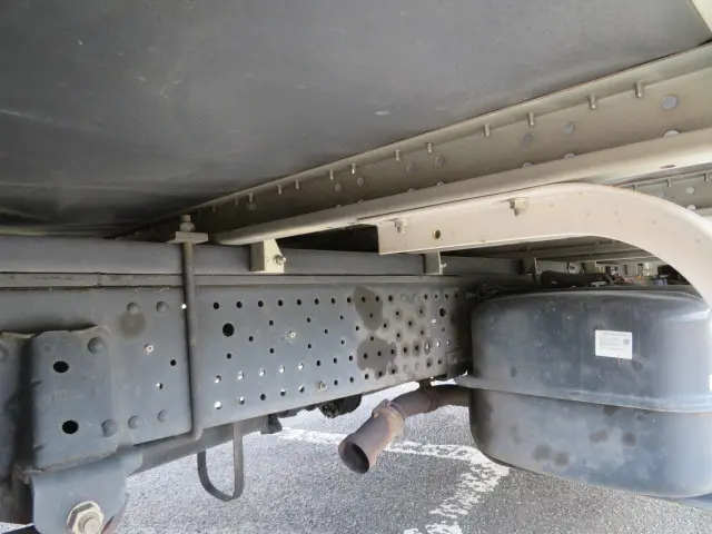 いすゞ エルフ TRG-NPR85AN(2WD)の写真41