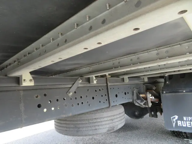 いすゞ エルフ TRG-NPR85AN(2WD)の写真42