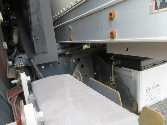 いすゞ エルフ TRG-NPR85AN(2WD)の写真44