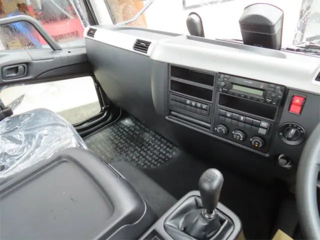 三菱 ファイター 2KG-FK65F(2WD)の写真13