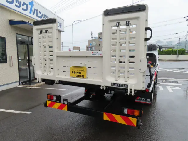 三菱 ファイター 2KG-FK65F(2WD)の写真30
