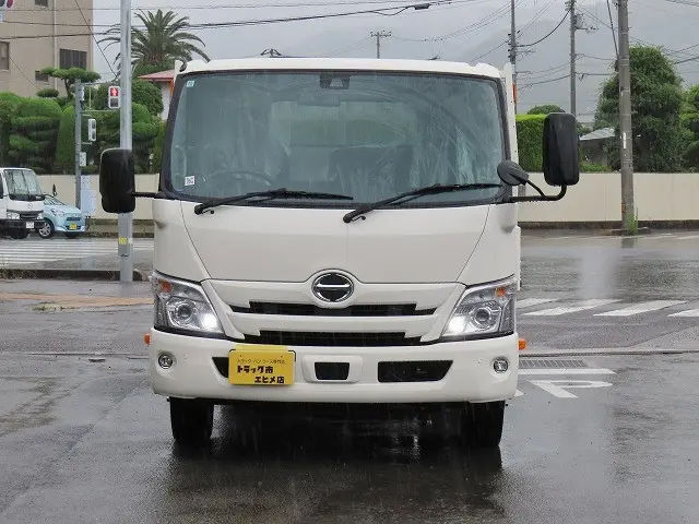 日野 デュトロ 2KG-XZU722M(2WD)の写真6