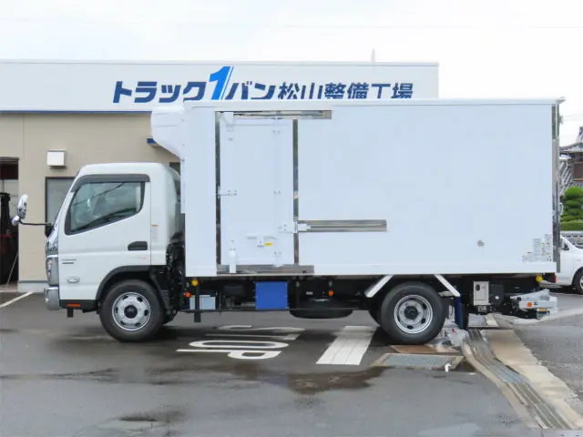 三菱 キャンター 2RG-FEB80(2WD)の写真4