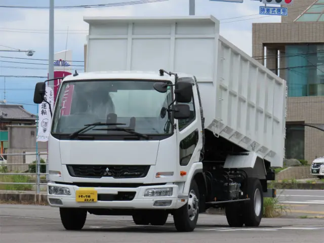 三菱 ファイター 2KG-FK72F(2WD)の写真2
