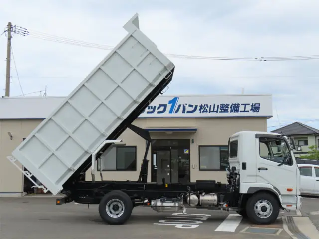 三菱 ファイター 2KG-FK72F(2WD)の写真9