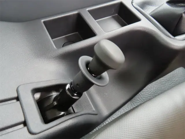 三菱 ファイター 2KG-FK72F(2WD)の写真21