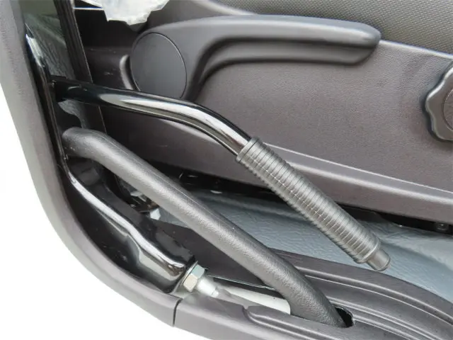 三菱 ファイター 2KG-FK72F(2WD)の写真24