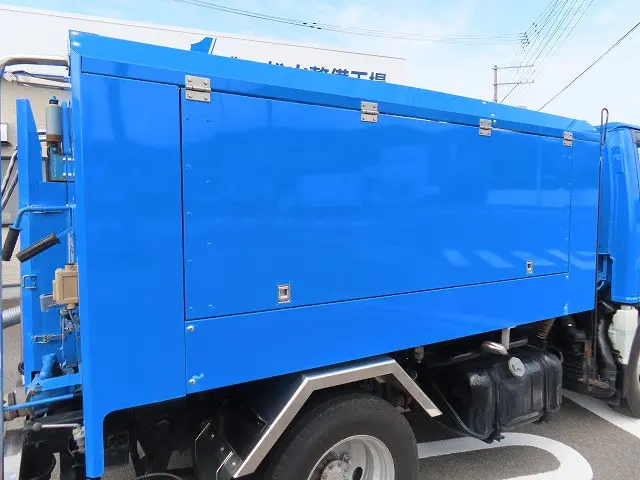 いすゞ エルフ SKG-NKR85AN(2WD)の写真25
