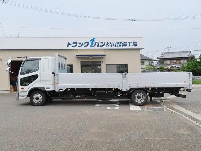 三菱 ファイター 2KG-FK65F(2WD)の写真4