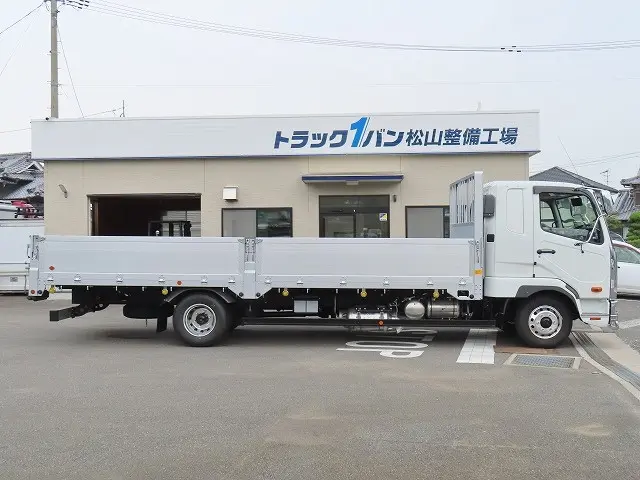 三菱 ファイター 2KG-FK65F(2WD)の写真5